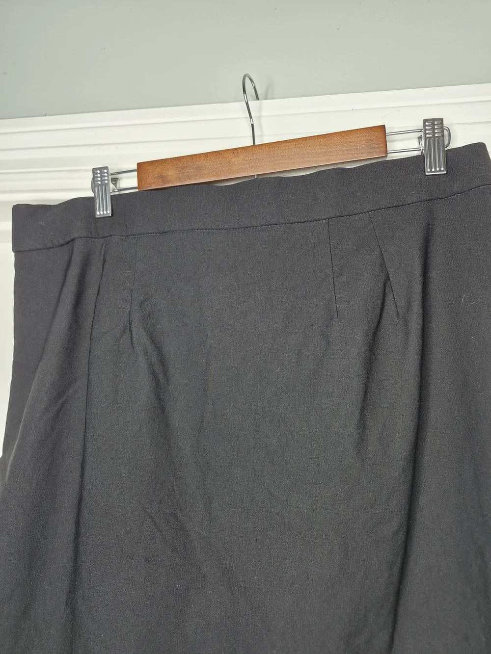 Elle Classic Black Women's Skirt Large
